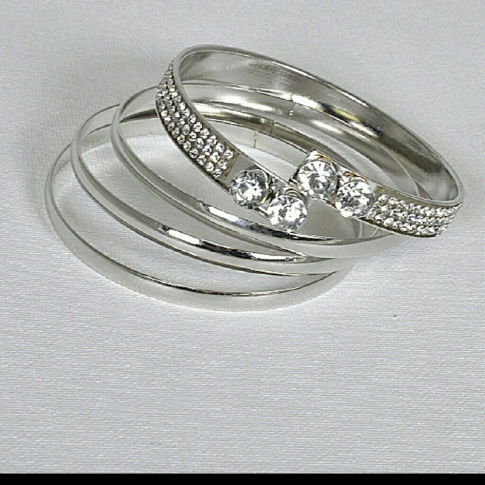 2 for $18 + 15% off 4 Piece Crystal Metal Assorted Bracelets
